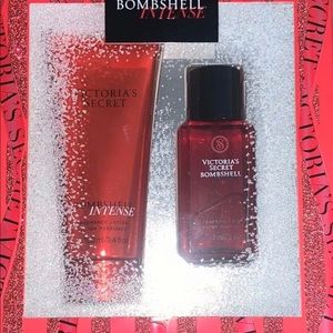 Victoria Secret Bombshell Intense Travel Duo
